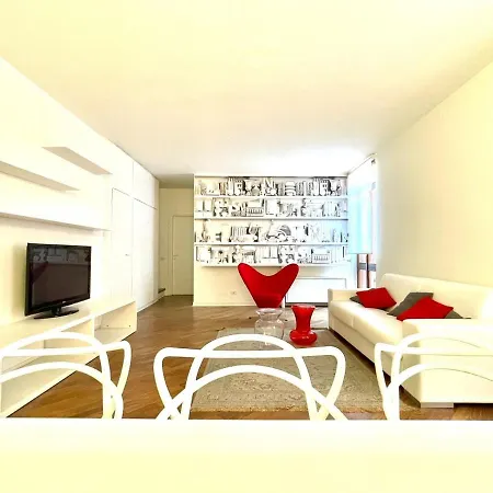 아파트 Domus - Ampia Moderna Casa Su 2 Piani Nel Cuore Di 베로나