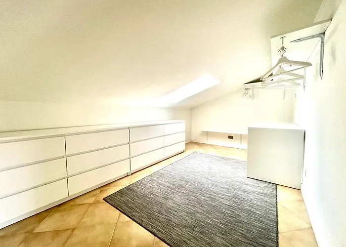 Domus - Ampia Moderna Casa Su 2 Piani Nel Cuore Di *