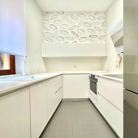 Domus - Ampia Moderna Casa Su 2 Piani Nel Cuore Di Apartment